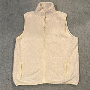 Aerie Sherpa Fleece Cream Vest